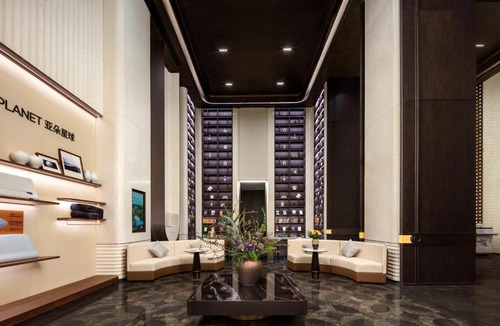 Xihu Hotel | Atour Hotel Hangzhou Wulin Square Shentang Bridge