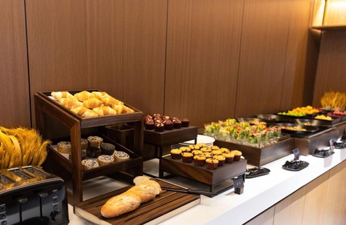 Jingjiang Hotel | Atour Hotel Hangzhou Xiaoshan Airport Airport Town