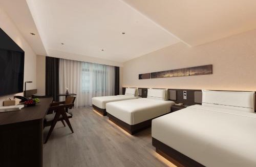 Harbin City Center Hotel | Atour Hotel Harbin Sophia Cathedral Tiandi Street