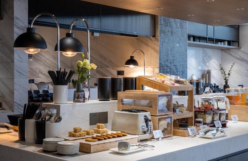 Yandun Subdistrict Hotel | Atour Hotel Hefei Binhu Yungu Financial City