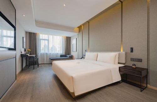 Shushan Hotel | Atour Hotel Hefei West Changjiang Road Science Avenue Subway Station