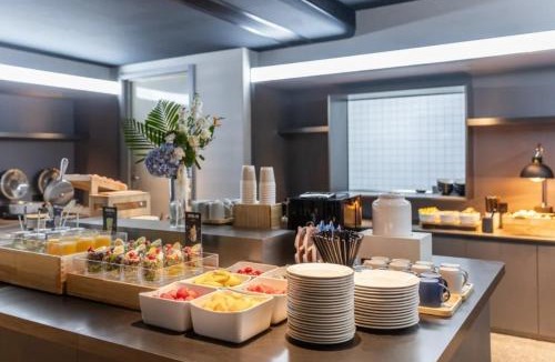 Wuxing Hotel | Atour Hotel Huzhou Dongwu Intime Fenghuang Road Light Hotel
