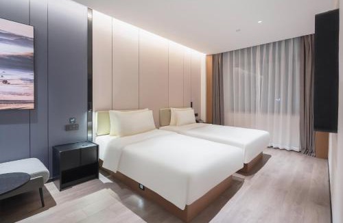 Shizhong Hotel | Atour Hotel Jinan Jing Si Road Wanda Plaza