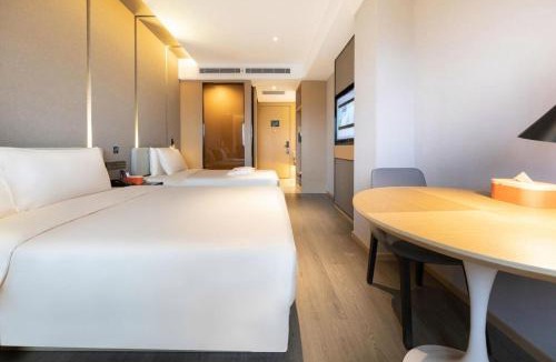 Lixia District Hotel | Atour Hotel Jinan Quancheng Plaza Kuanhouli