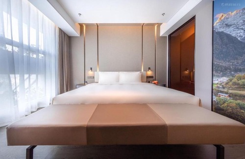 Chenggong Hotel | Atour Hotel Kunming Municipal Government Chunrong Street