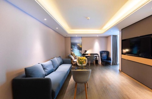 Chenggong Hotel | Atour Hotel Kunming Municipal Government Chunrong Street