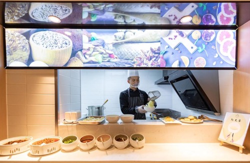 Chenggong Hotel | Atour Hotel Kunming South High Speed ​Railway Station University Town
