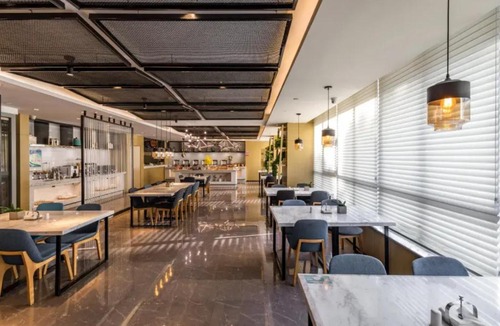 Lanshan District Hotel | Atour Hotel Linyi Zhongxin District