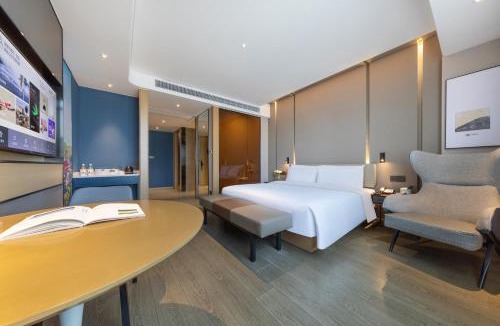 Fengqiao Hotel | Atour Hotel Ma anshan East Station