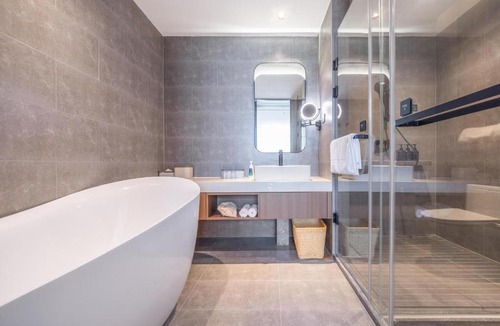 Meixian Hotel | Atour Hotel Meizhou Meixian Baili Plaza