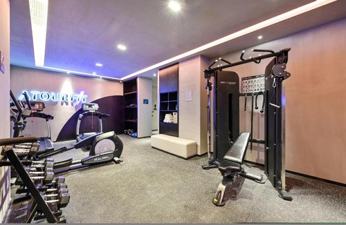 Xihu Hotel | Atour Hotel Nanchang Bridge Chaoyang Center