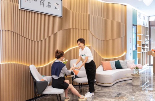 Gu Lou Hotel | Atour Hotel Nanjing Drum Town Qingliang Gate