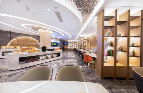 Gu Lou Hotel | Atour Hotel Nanjing Drum Town Qingliang Gate