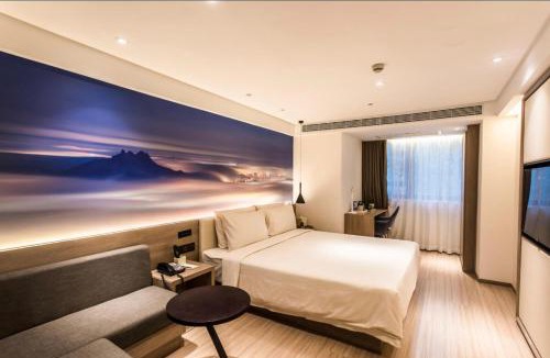 Qinhuai Qu Hotel | Atour Hotel Nanjing Xinjiekou Daxinggong Subway Station