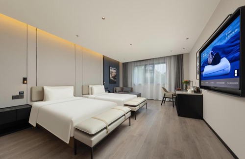 Haimen Hotel | Atour Hotel Nantong Haimen Wenfeng Dashijie