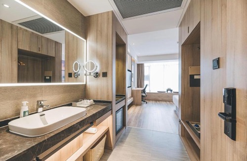 Jieyang Hotel | Atour Hotel (Puning High Speed Railway Station)