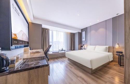 Chengyang Hotel | Atour Hotel Qingdao Airport Chengyang Wanxianghui
