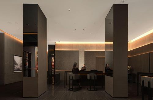 Qingdao City Center Hotel | Atour Hotel Qingdao Yan'an 3rd Road Metro Station Wusi Square