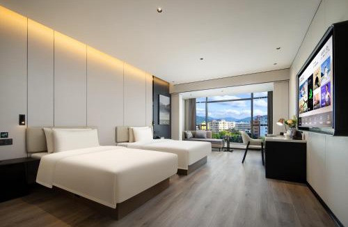 Tianya District Hotel | Atour Hotel Sanya Bay Fenghuang Road
