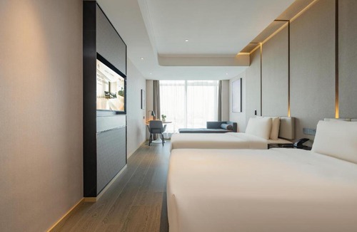 Zhabei Hotel | Atour Hotel Shanghai Daning North High Tech Park