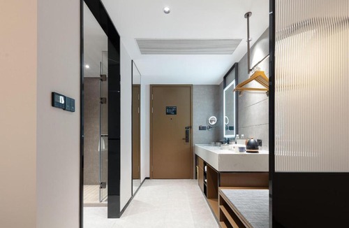 Jing'an Hotel | Atour Hotel Shanghai Jing'an IMIX Park