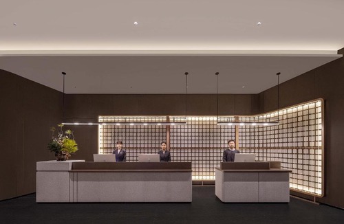Pudong Hotel | Atour Hotel Shanghai Pudong Zhangjiang Financial Information Park