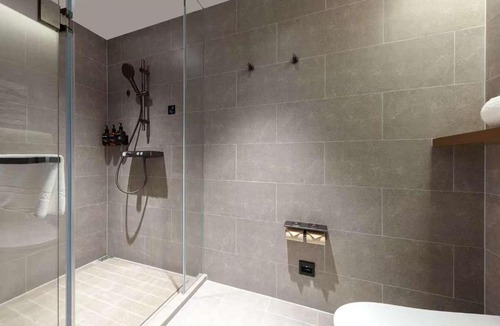 Songjiang Hotel | Atour Hotel Shanghai Songjiang G60 Dongjing