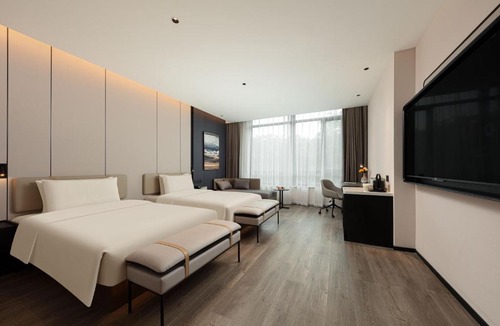 Jiading Hotel | Atour Hotel Shanghai Yuanxiang Lake Jiading New Town