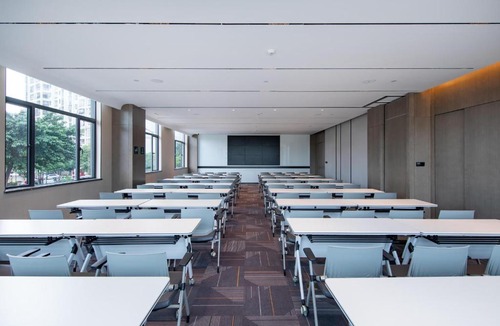 Chengqu District Hotel | Atour Hotel Shanwei High-Speed Railway Station Binhai Park