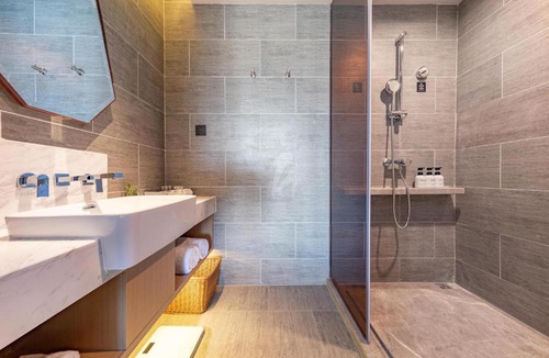 Bao'an Hotel | Atour Hotel Shenzhen Baoan International Convention and Exhibition Center