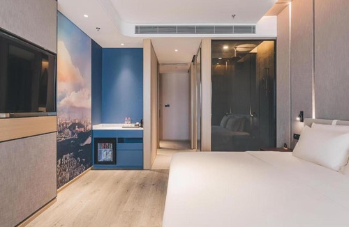 Luohu Hotel | Atour Hotel Shenzhen Luohu Shuibei IBC
