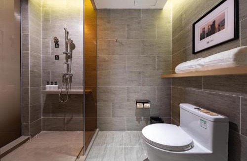 Shajing Hotel | Atour Hotel Shenzhen Shajing International Convention and Exhibition Center