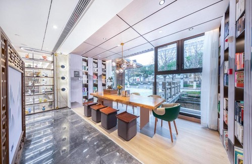 Suzhou Old Town Hotel | Atour Hotel Suzhou Guanqian Street Leqiao Station