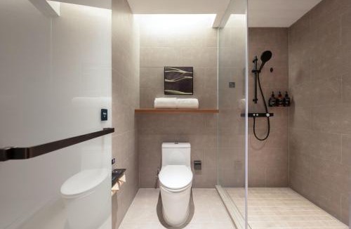 Wuzhong Hotel | Atour Hotel Suzhou Mudu Ancient Town Xukou Metro Station