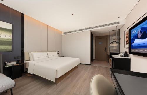 Wuzhong Hotel | Atour Hotel Suzhou Mudu Ancient Town Xukou Metro Station