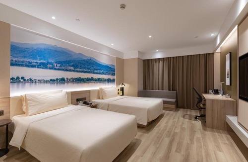 Xianjing Dadui Hotel | Atour Hotel (Suzhou Wujiang Wuyue Plaza)
