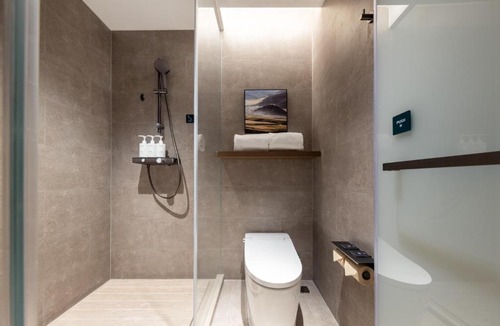 Urumqi City Centre Hotel | Atour Hotel Urumqi Hongshan Park North Gate Metro Station