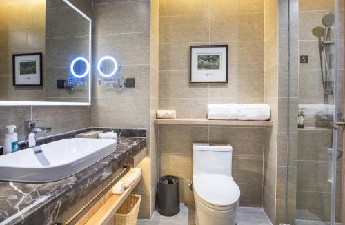 Kuiwen District Hotel | Atour Hotel Weifang Jinma Road City Hall