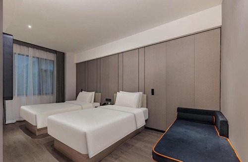 Xuhui Hotel | Atour Hotel, Wending Road, Xujiahui Center, Shanghai