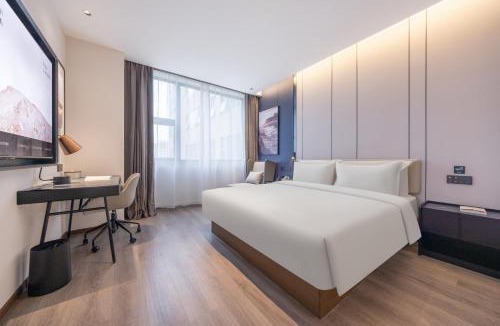 Yanshan County Hotel | Atour Hotel Wenshan Guangda Plaza Dongfeng Road