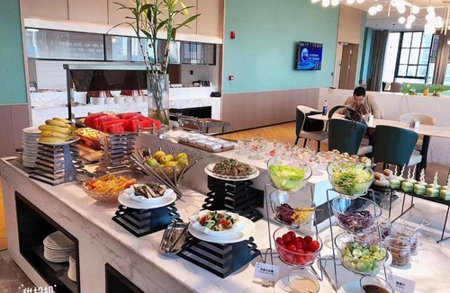 Qingshan Hotel | Atour Hotel (Wuhan Qingshan Peace Park)