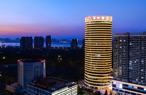 Qingshan Hotel | Atour Hotel (Wuhan Qingshan Peace Park)