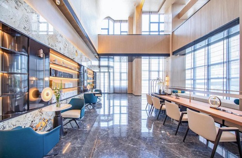 Hongshan Hotel | Atour Hotel Wuhan University of Technology Jiedaokou