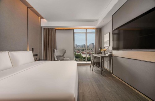 Xinwu District Hotel | Atour Hotel Wuxi New District Nanchan Temple Scenic Area