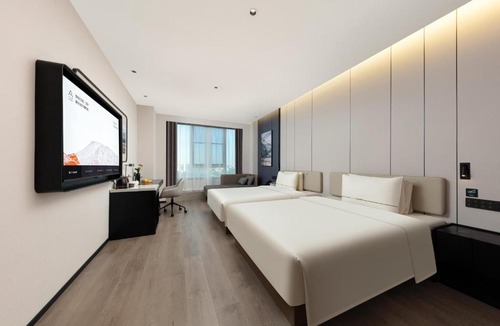 Bin Hu District Hotel | Atour Hotel Wuxi Nianhuawan Mashan Taihu Li Neighbourhood Center