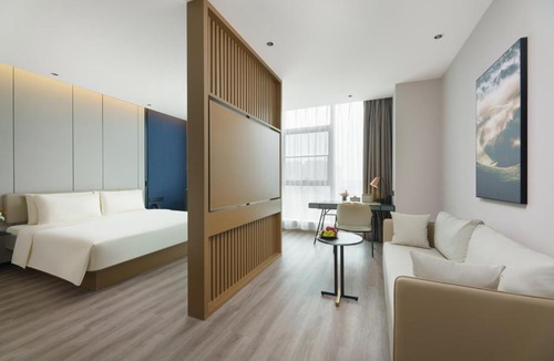 Chang'an District Hotel | Atour Hotel Xi'an Fengdongsi Road Center