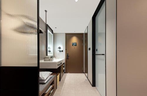 Gaoxin Hotel | Atour Hotel Xi'an High tech Zone Zhangba 6th Road Subway Station