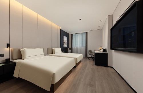 Gaoxin Hotel | Atour Hotel Xi'an High tech Zone Zhangba 6th Road Subway Station
