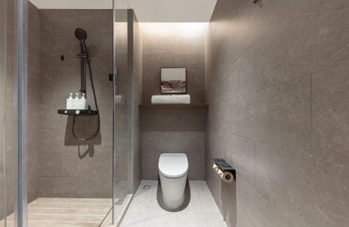 Gaoxin Hotel | Atour Hotel Xi'an High tech Zone Zhangba 6th Road Subway Station