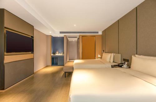 Xincheng Hotel | Atour Hotel Xi'an Kangfu Road Metro Station